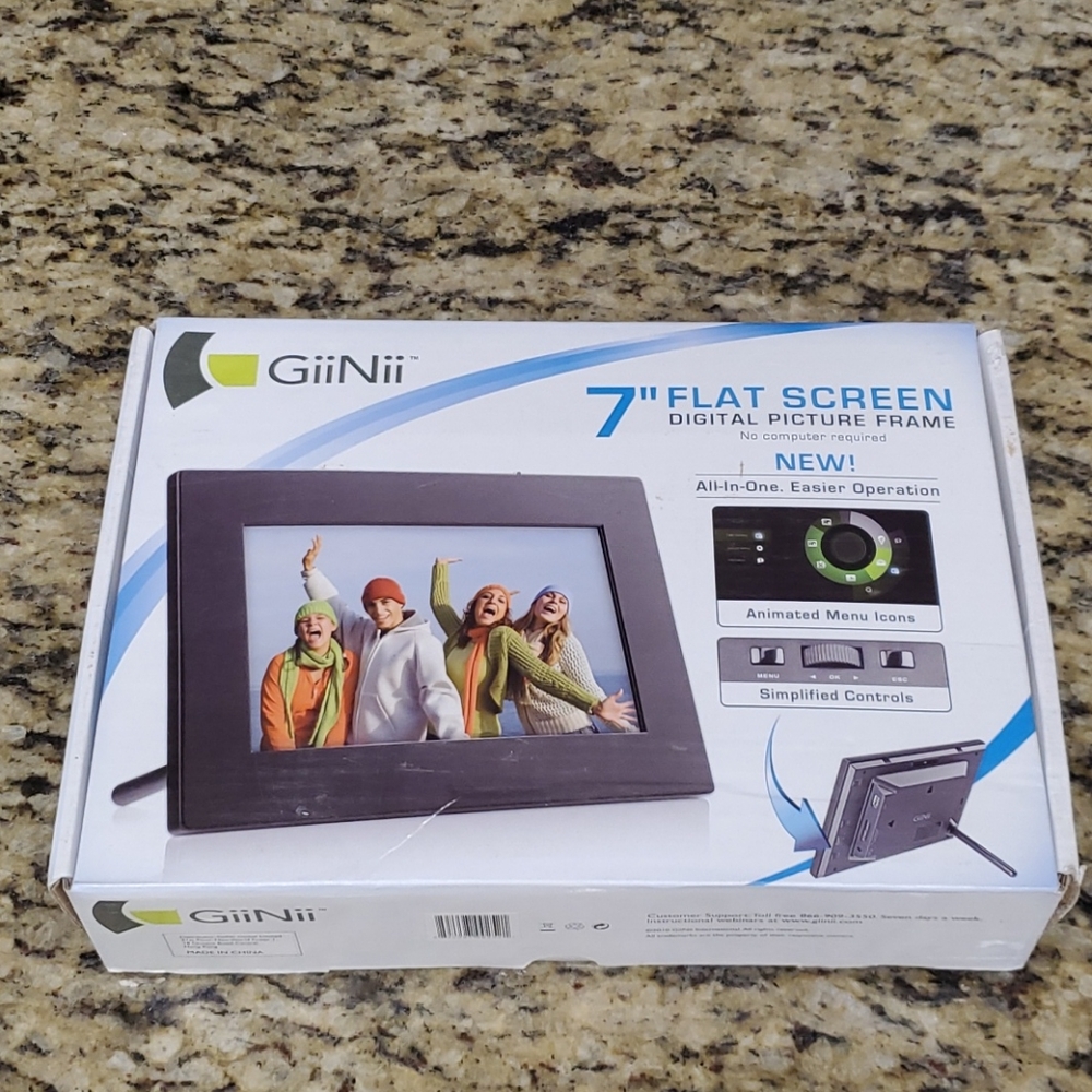 Digital Photo Frame